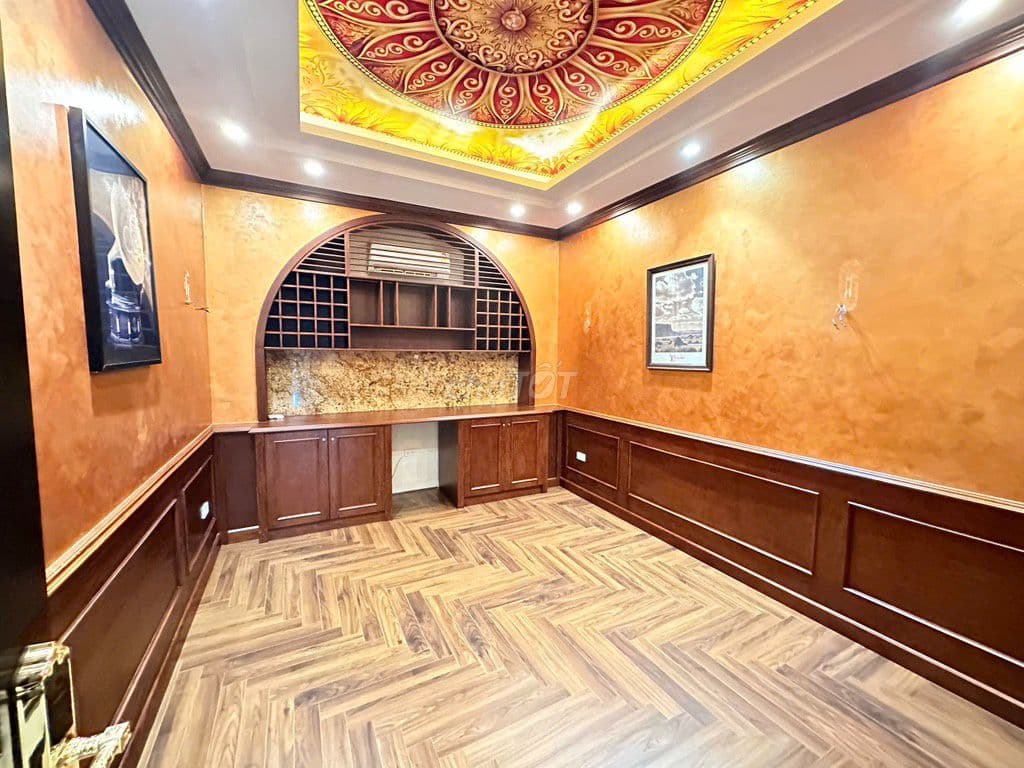 Bán Nhà Mặt Phố "VIP Vàng" - 6 Tầng View Hồ - Giảng Võ - Ảnh 3