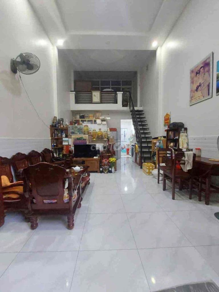 Bán nhà 2 tầng, 2PN, ngay cầu Ông Nhiêu, giá cực tốt, 3.69tỷ!!