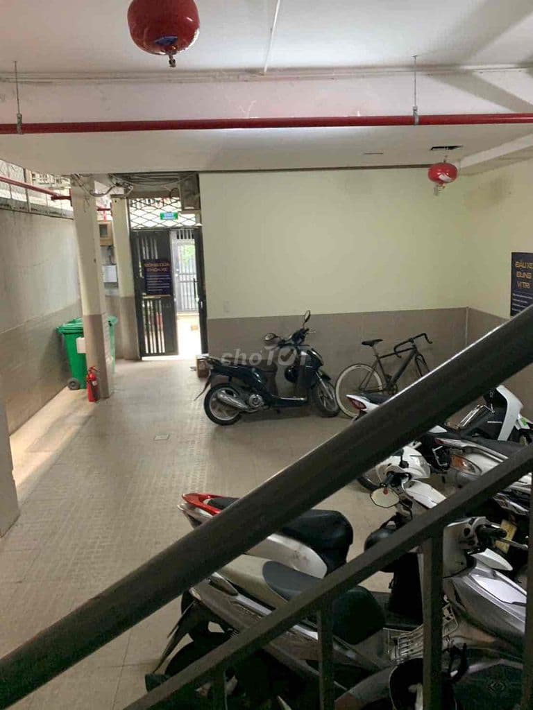 Bán căn hộ dịch vụ hẻm 118 đường Bùi văn ba - Ảnh 2