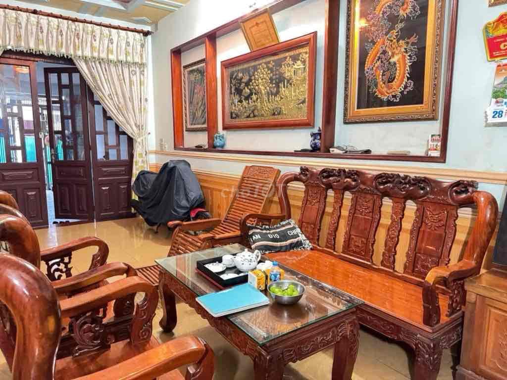 CHÂN DÀI MIỀN TÂY 130m2(4x33) A4 - 3 TẦNG - GỖ XỊN - HIỆP THÀNH CITY