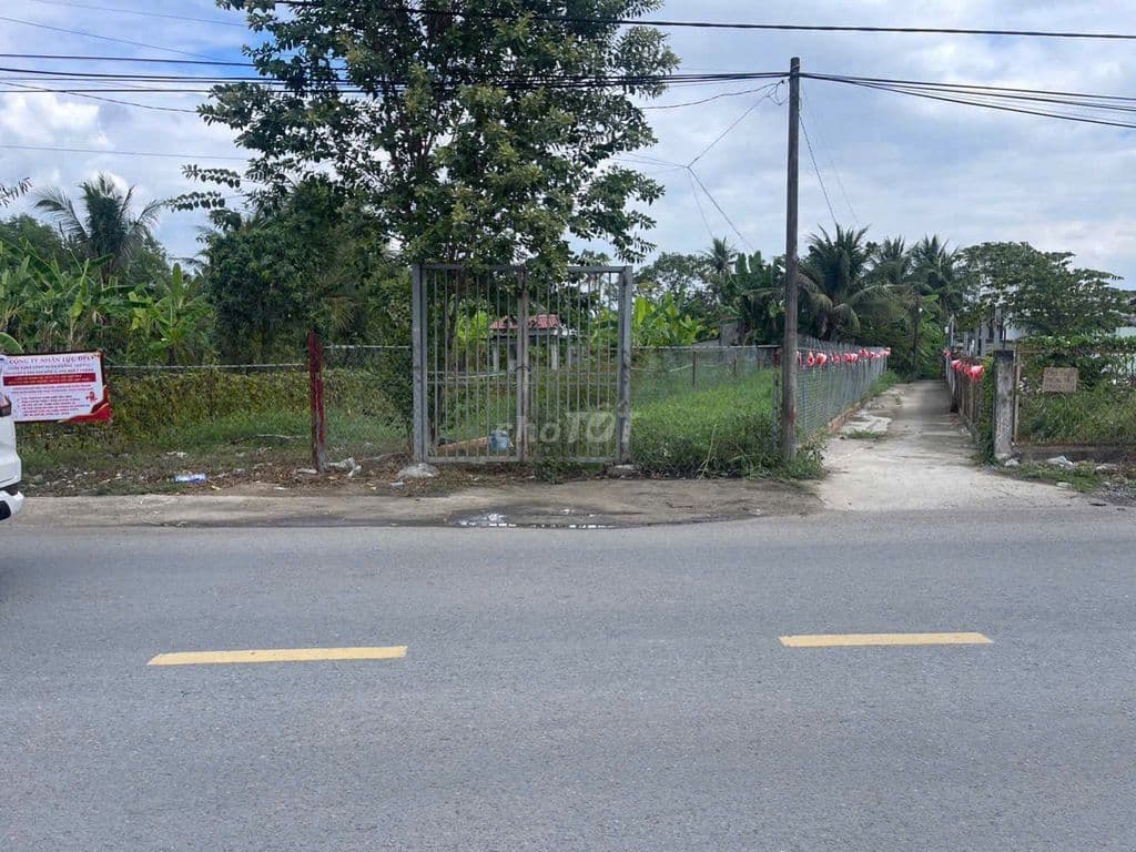 Vị trí: Đối diện bến xe Hưng Long-Quy Đức Cách Quốc Lộ 50 # 1km ✅ - Ảnh 3