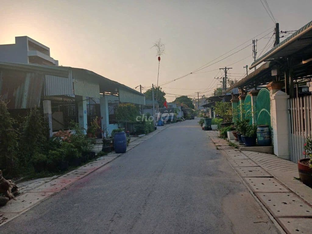 DIỆN TÍCH GẦN 400M2, PHƯỚC VĨNH AN, 700TR, PHÁP LÝ SẠCH. CÒN TL - Ảnh 2