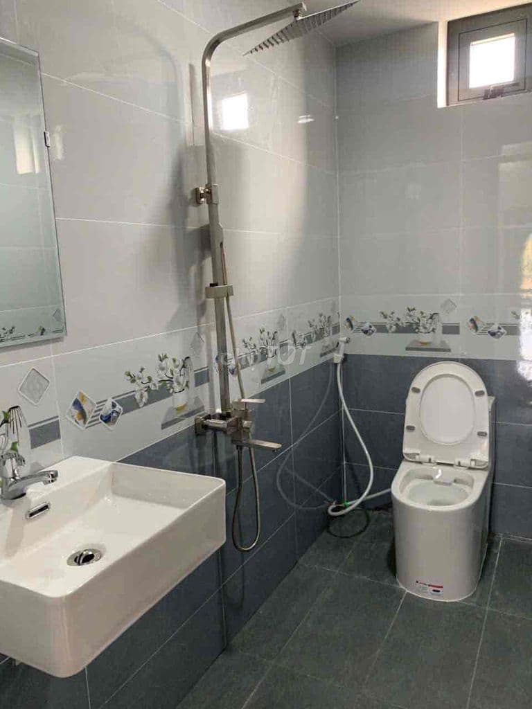 Bán Ngay căn nhà ngay Trung tâm , 120m2 , Giá 1tỷ8 đúng giá - Ảnh 2