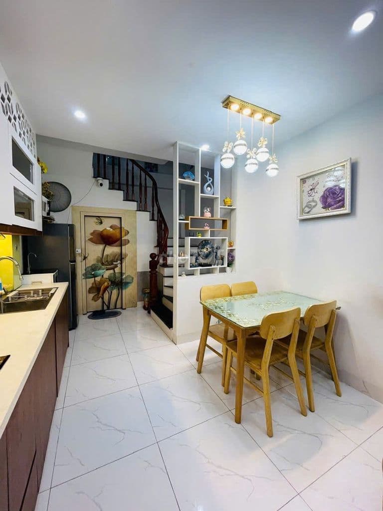 Giá quá hiếm cho khu Cổ Nhuế - Hơn 7 tỷ có ngay nhà đẹp full nội thất - Ảnh 2