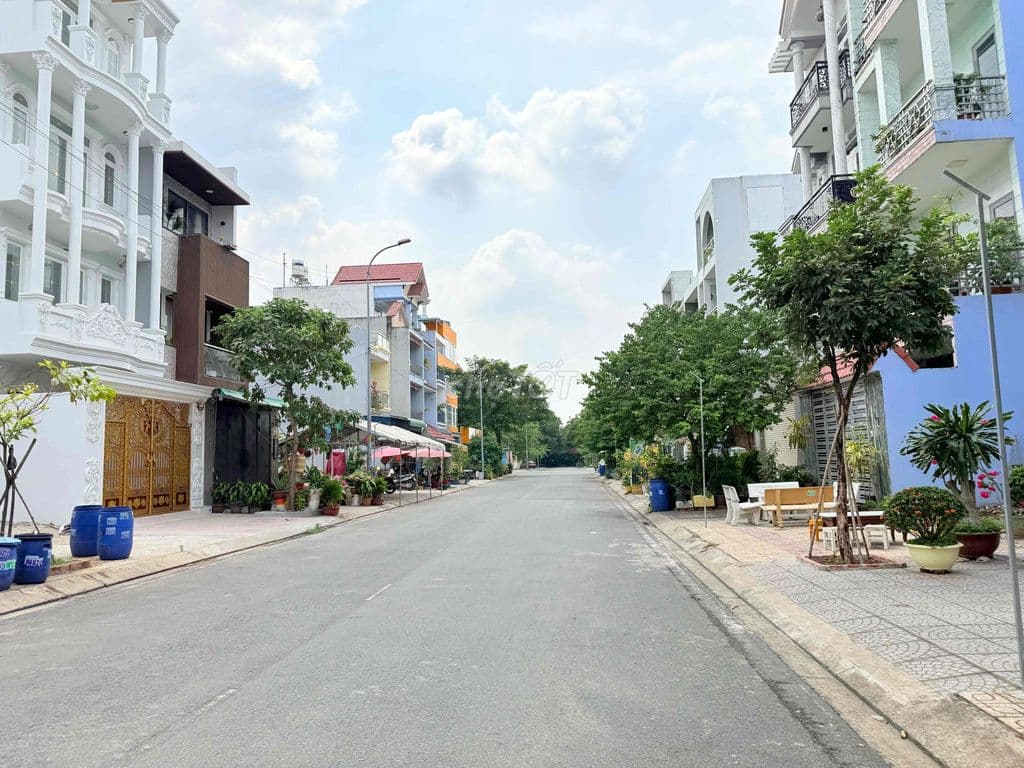 BÁN ĐẤT DT: 5x18 Đường Rộng 16m KDC ÊM ĐỀM PHƯỜNG LINH XUÂN THỦ ĐỨC - Ảnh 2