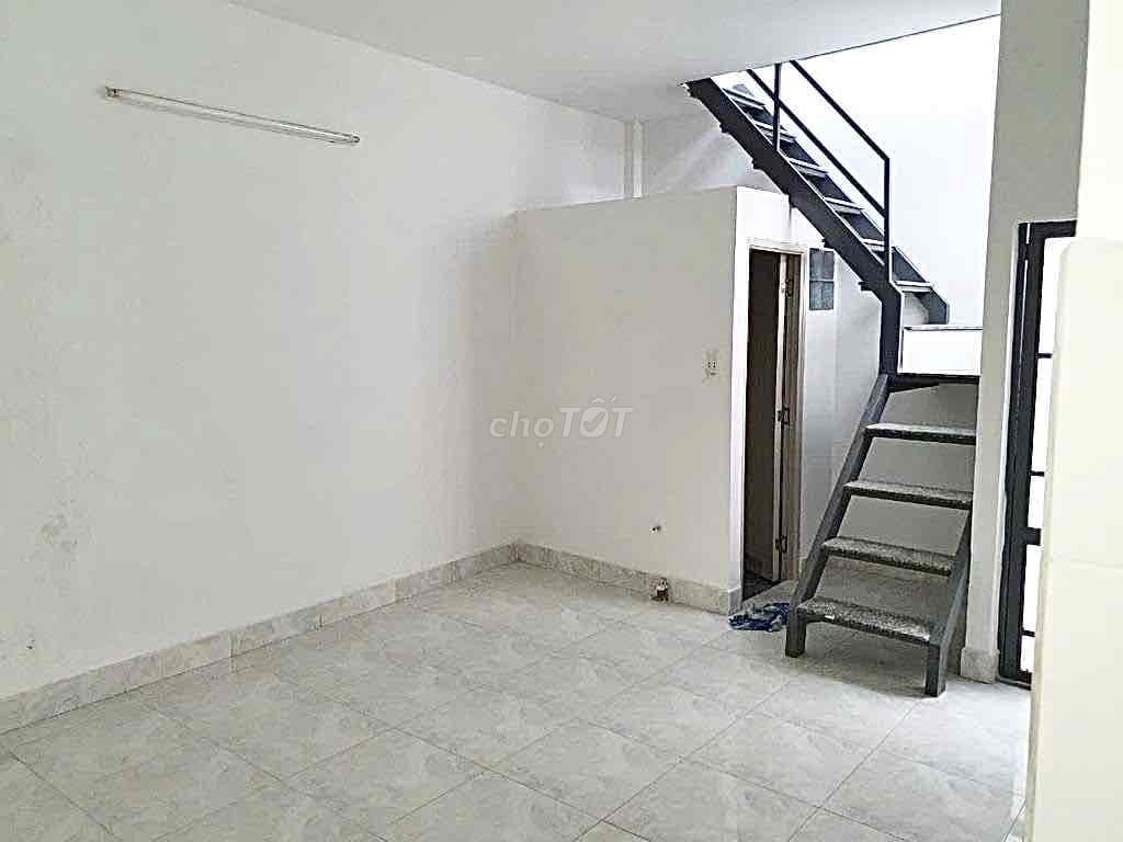 NHÀ MỚI NỞ HẬU, KO LG QH - NGUYỄN TRÃI - 6X8 (44M2) - 5.5TỶ