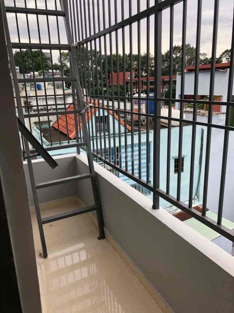 110/ Nguyễn Tri Phương quận 10 nhà hai mặt 🚗 xe hơi né ( 3,5 x 10 )5 - Ảnh 2