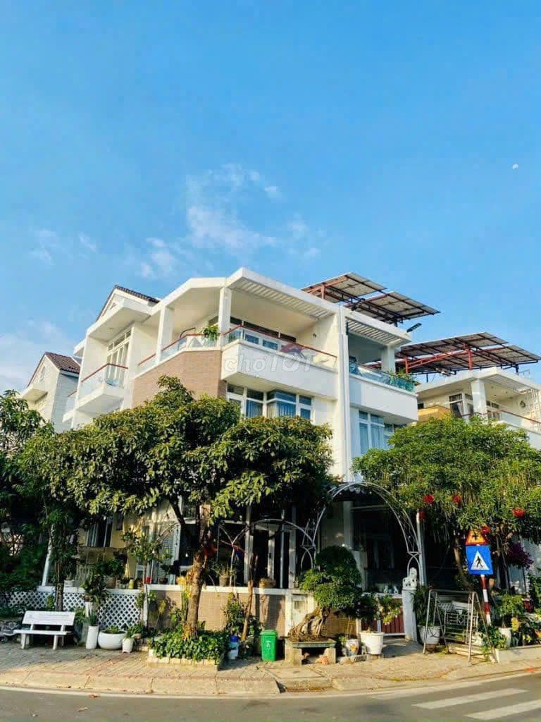 Nhà Phố 5x20m, Biệt Thự 7x20m 1 Trệt, 2 Lầu Jamona Golden Silk Quận 7