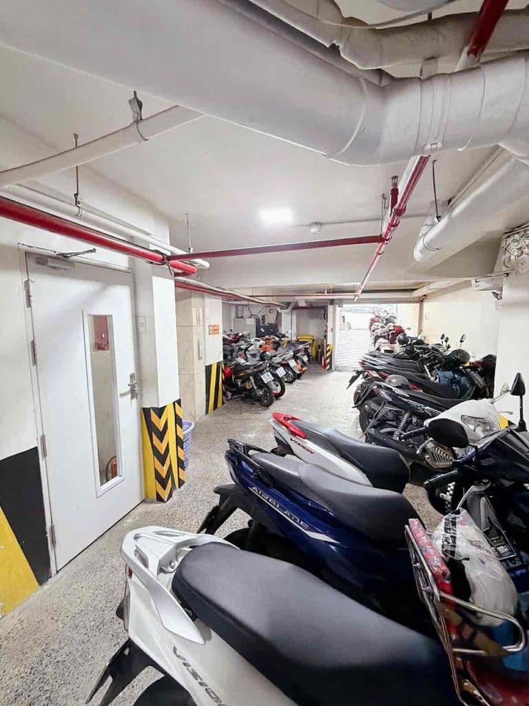 Toà BUILDING Vỏ văn Tần11 tầng BTCT có hầm và thang máy. - Ảnh 3
