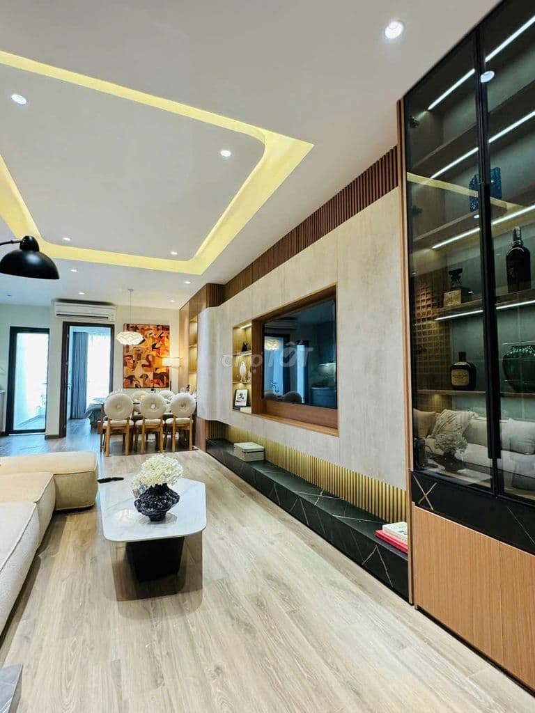 Bán căn hộ 120m2 trung tâm Cầu Giấy giá nhỉnh 7 tỷ full đồ ở ngay - Ảnh 3