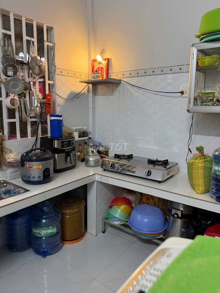 Ngộp chủ cần bán gấp căn nhà 90,2m2 đường Trần Thị Cẩm Tân Phú Trung