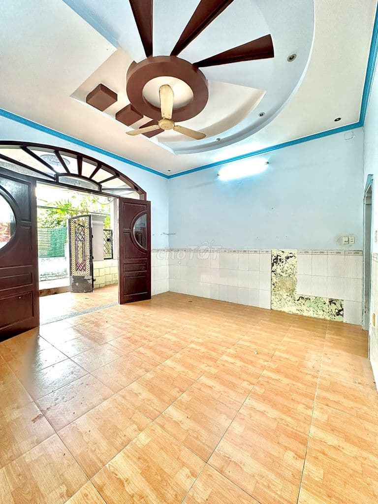 BÁN ĐẤT TẶNG NHÀ DT LỚN 65M2 - SHR VAY BANK NGAY CHỢ BÀ HOM, BÌNH TÂN - Ảnh 3