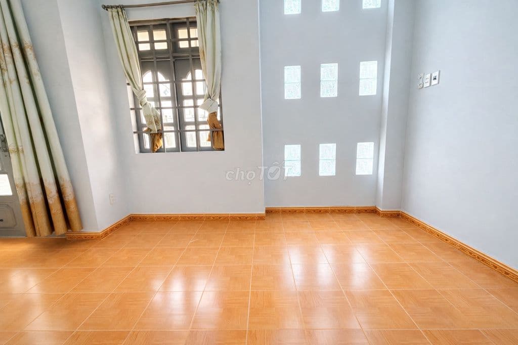 BÁN NHÀ NGANG KHỦNG 5M - THỐNG NHẤT - CẢI TẠO ĐƯỢC 4PN - Ở NGAY