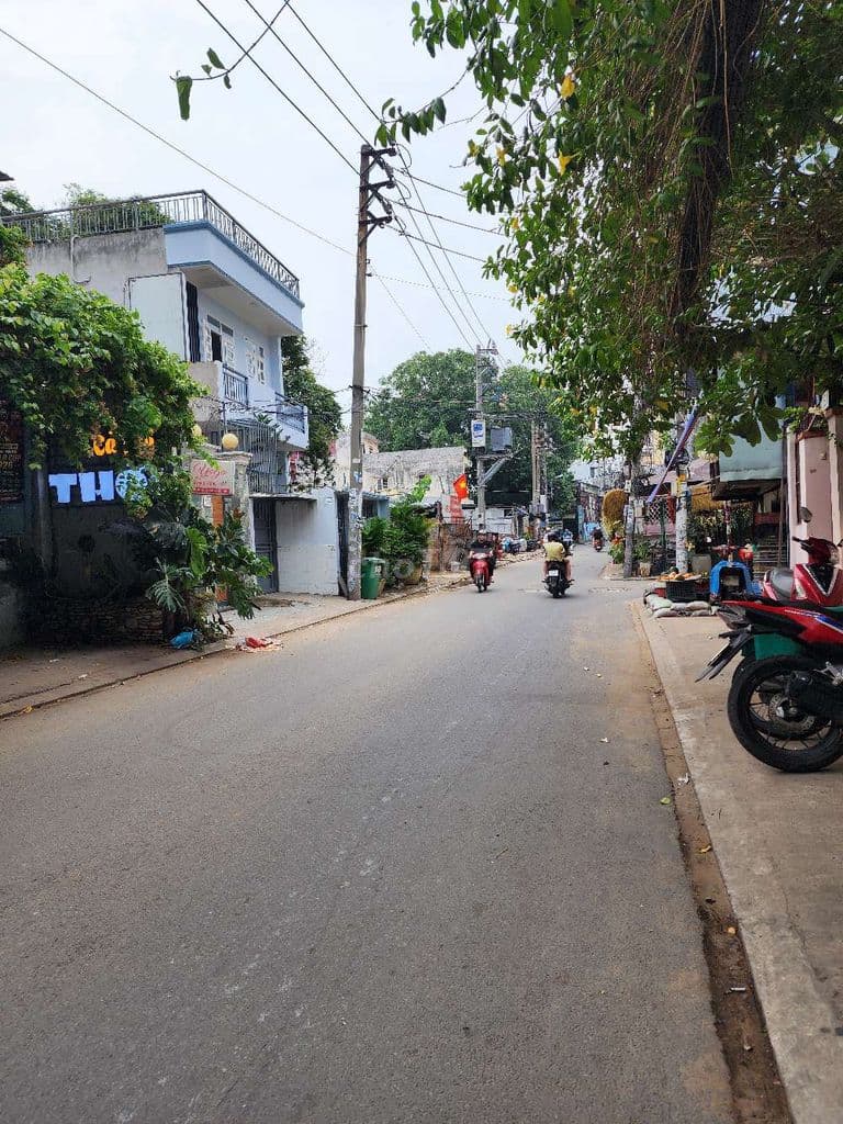 NHÀ CẠNH TRƯỜNG NGAY BÙI ĐÌNH TÚY, HXH THÔNG- 50M2, XÂY 4 TẦNG - 6,6TY - Ảnh 2