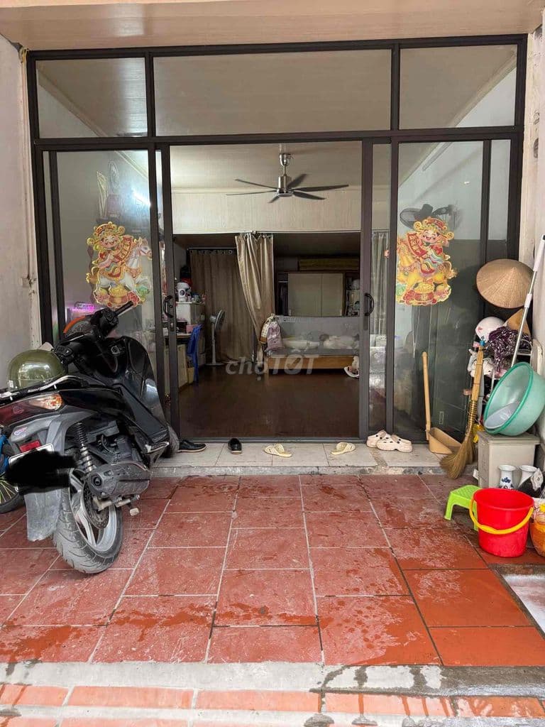 Bán nhà Ngõ 297 hoàng mai ngõ ô tô tránh nhau căn góc 2 mặt tiền có vi - Ảnh 2