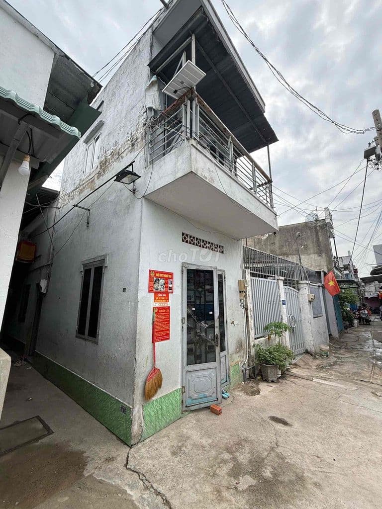 Chính Chủ, Nhà đúc lầu 4,5x17 Lê Văn Khương, kèm 3 phòng trọ - Ảnh 2