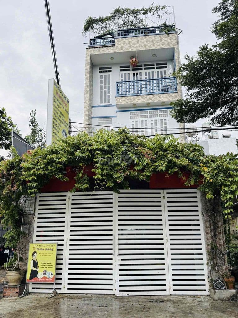 Nhà Linh Trung (TĐ)