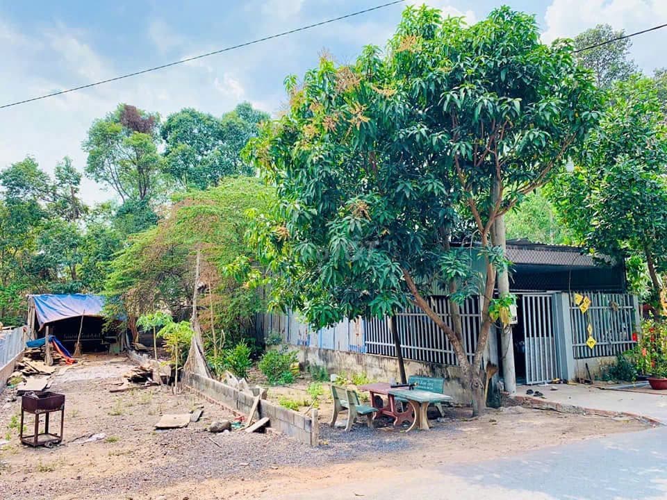 Cần tiền bán GẤP 125m2 đất Giá 895tr - SHR