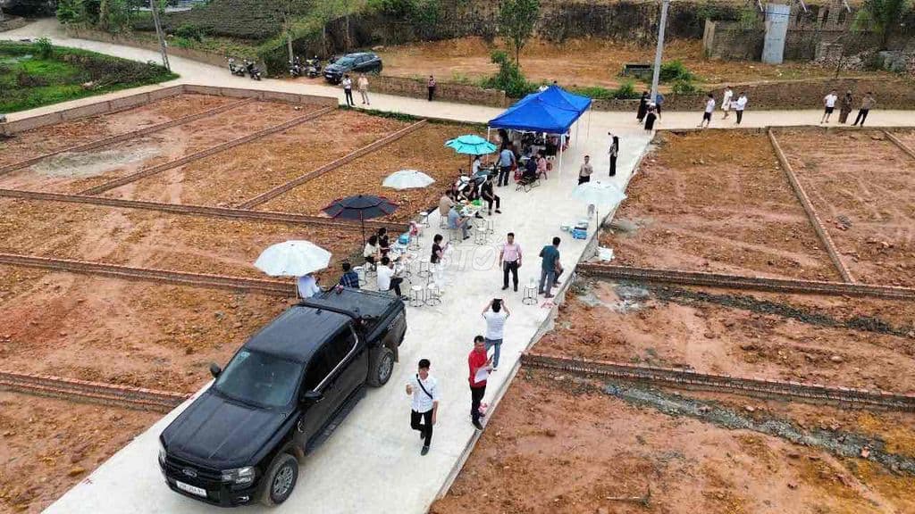 *** 1 LÔ ĐẤT 100M2 FULL THỔ CƯ NGHỈ DƯỠNG CÒN SÓT LẠI, GẦN HỒ CẦU - Ảnh 2