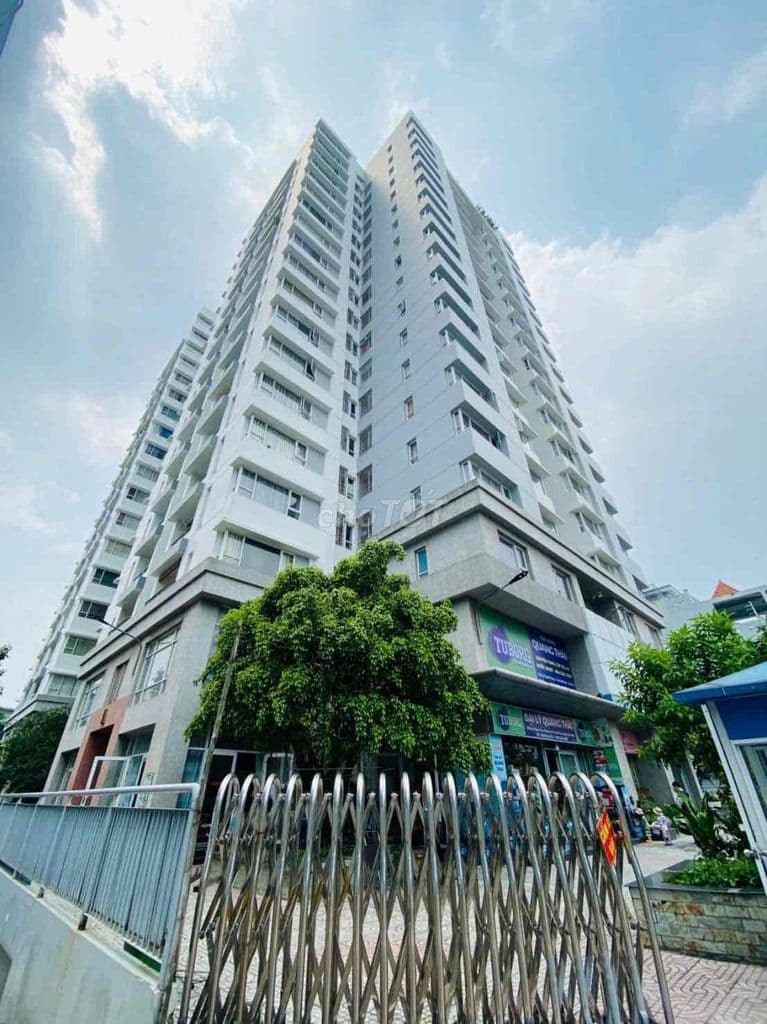 Bán căn hộ giá rẻ nhất khu vực, Quang Thái, 63m2 2PN 2WC, căn góc