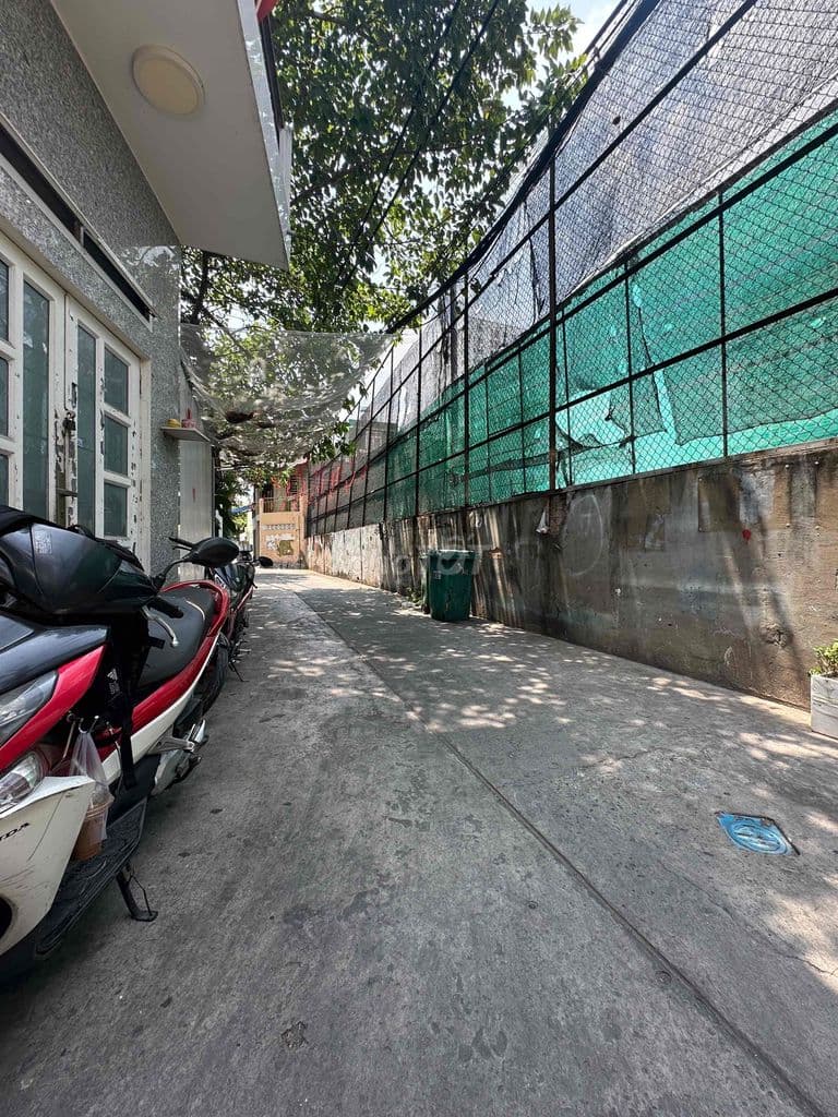 Hàng hiếm Tân Phú , ko có căn thứ 2 , nhà nhỏ 2.35 tỷ hẻm xe hơi - Ảnh 3