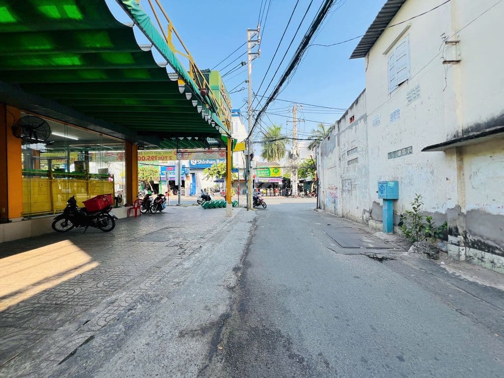 Giảm thêm 200tr- lô đất mt- sát kha vạn cân- xây dựng 5 tầng- 6.1 tỷ