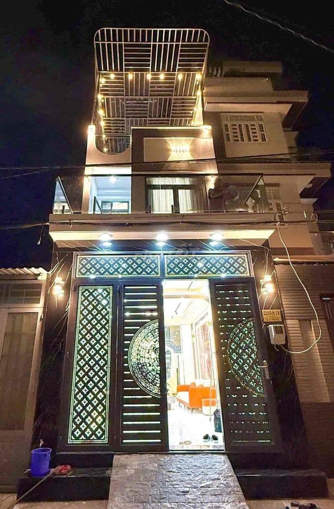 Ban nhà hẻm xe hơi 2295 Huỳnh tấn phát