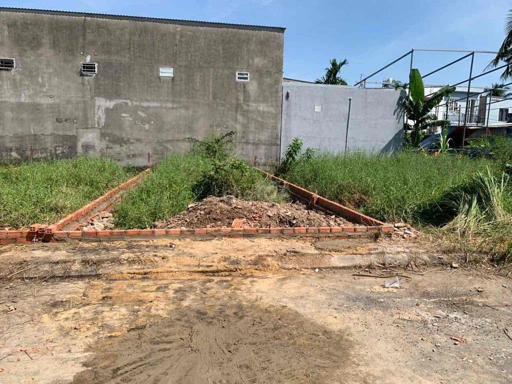 LÔ ĐẤT ĐẸP ĐƯỜNG 8 M THẠNH XUÂN 52 SÁT MẶT TIỀN GIÁ TỐT