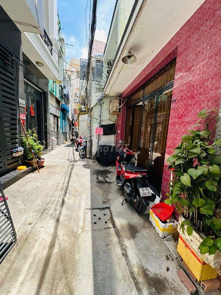 Bán nhà ngang 5m sát MT Dương Bá Trạc P1-Q8