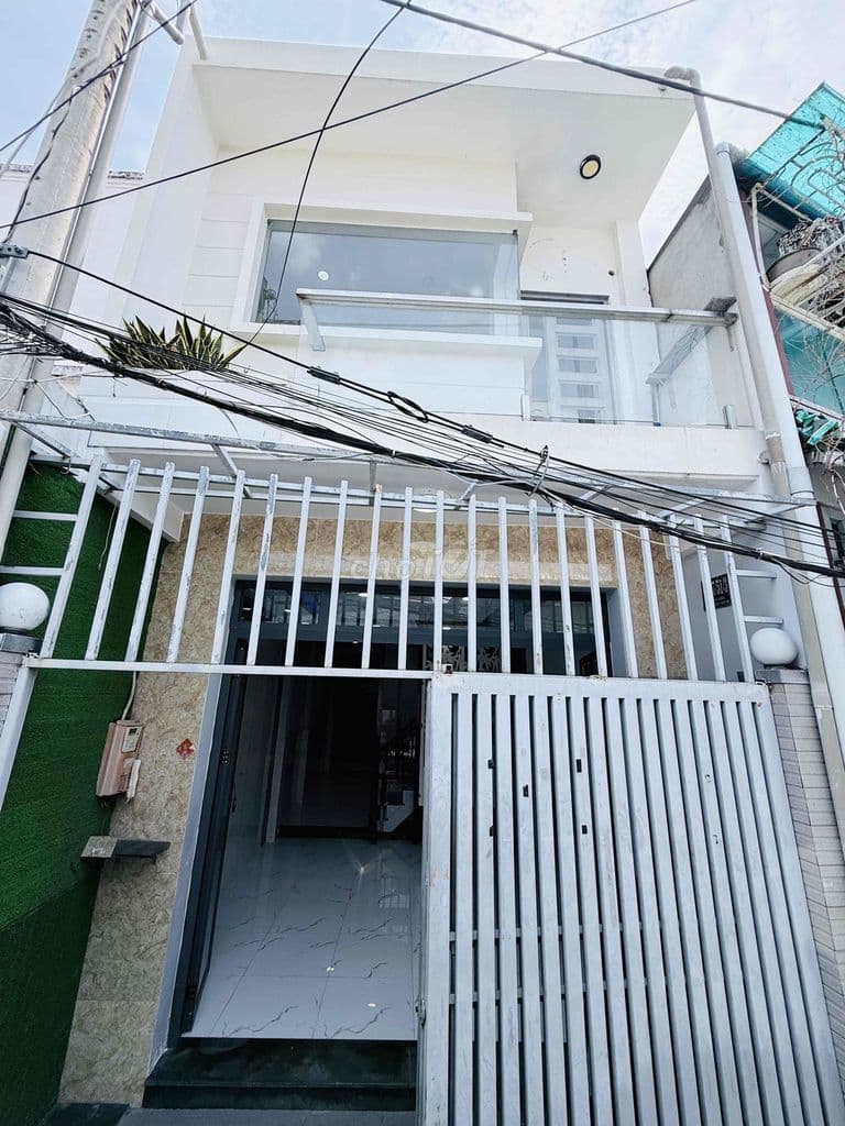 ✅Bán nhà 4 X 10 , hẻm 1697 Lê Văn Lương, cách xe hơi 10m.