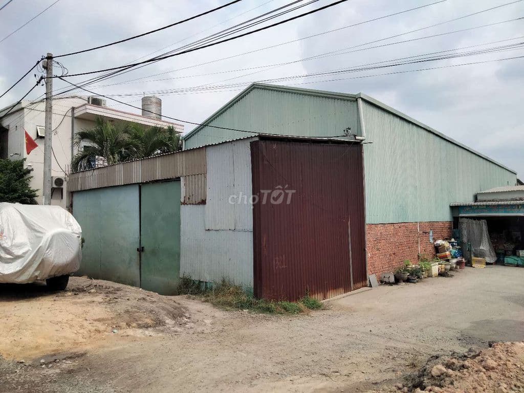 BÁN XƯỞNG MẶT TIỀN NHỰA 10M2 NGAY VÀNH ĐAI 3, XÃ BÌNH MỸ