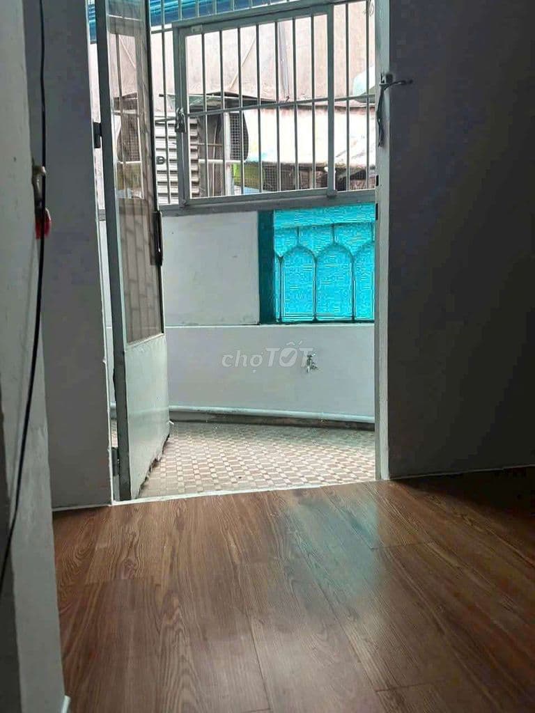 bán nhà Hùynh văn bánh P15 Phú nhụân nhỉnh 2 tỷ Khu víp 16m2 - Ảnh 2