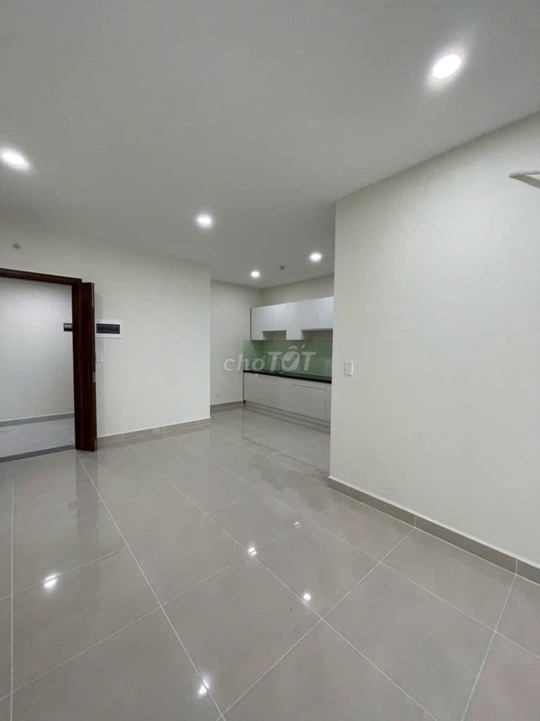Góc 85m2 : 4,4 tỷ trống - 4,6 tỷ Full Nt Tòa MAll Topaz Elite