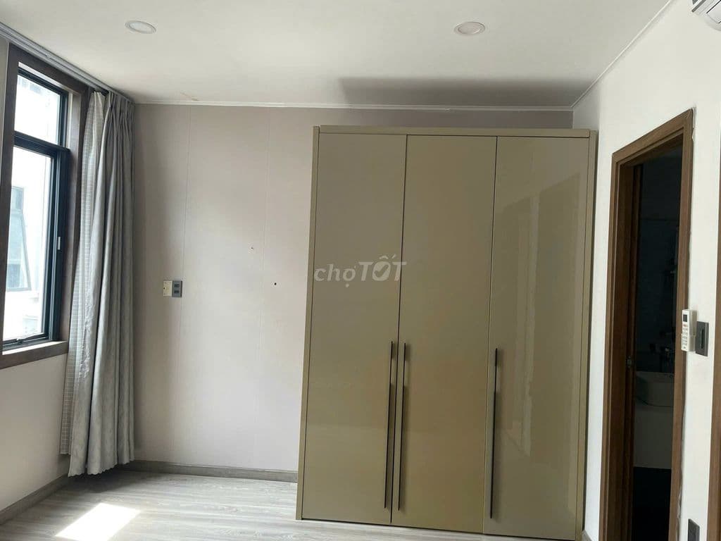 Bán nhà phố Mizuki, mẫu mới, giá 11 tỷ, nhà hoàn thiện