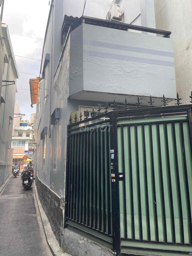 cần bán nhà 1 trệt-1 lầu