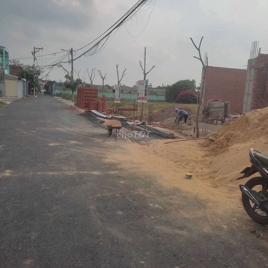Đất 5 x 27m Mặt tiền XTT.20, sau lưng chợ Xuân Thới Thượng