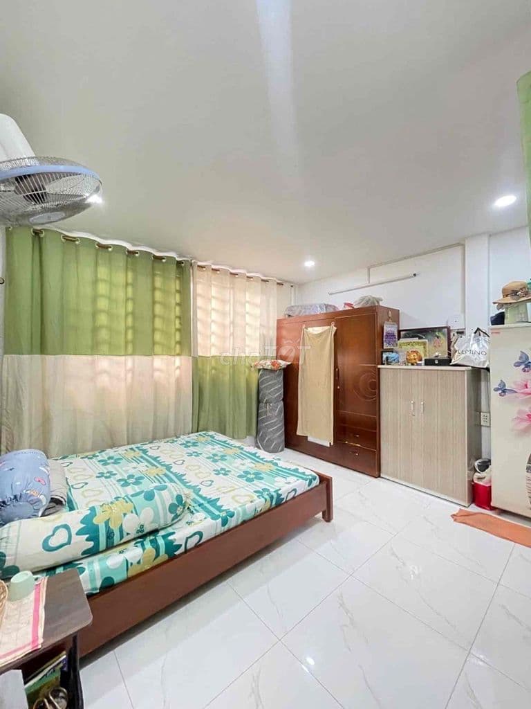 NHÀ MỚI ĐẸP Ở NGAY - GẦN NGÃ TƯ BỐN XÃ - CHỈ 3T - HC ĐỦ - Ảnh 2