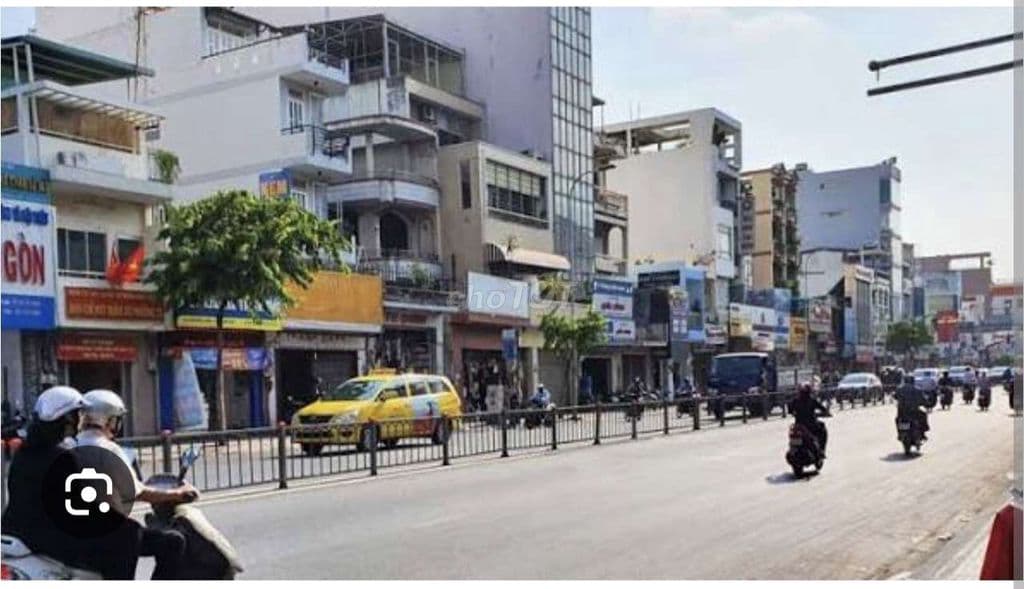 Nhà mặt tiền Nguyễn Xí - Ảnh 2