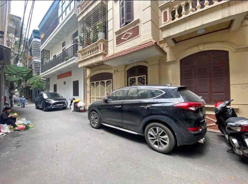 PHÂN LÔ NGUYỄN VĂN HUYÊN - Ô TÔ VÀO NHÀ - DT 50m2 5 TẦNG - HƠN 15 tỷ - Ảnh 2