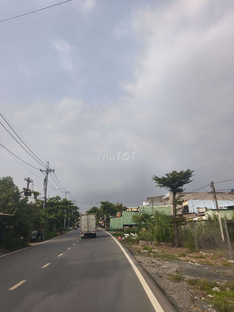 Bán gấp đất mặt tiền đường Mai Bá Hương 1000m có 800m thổ cư