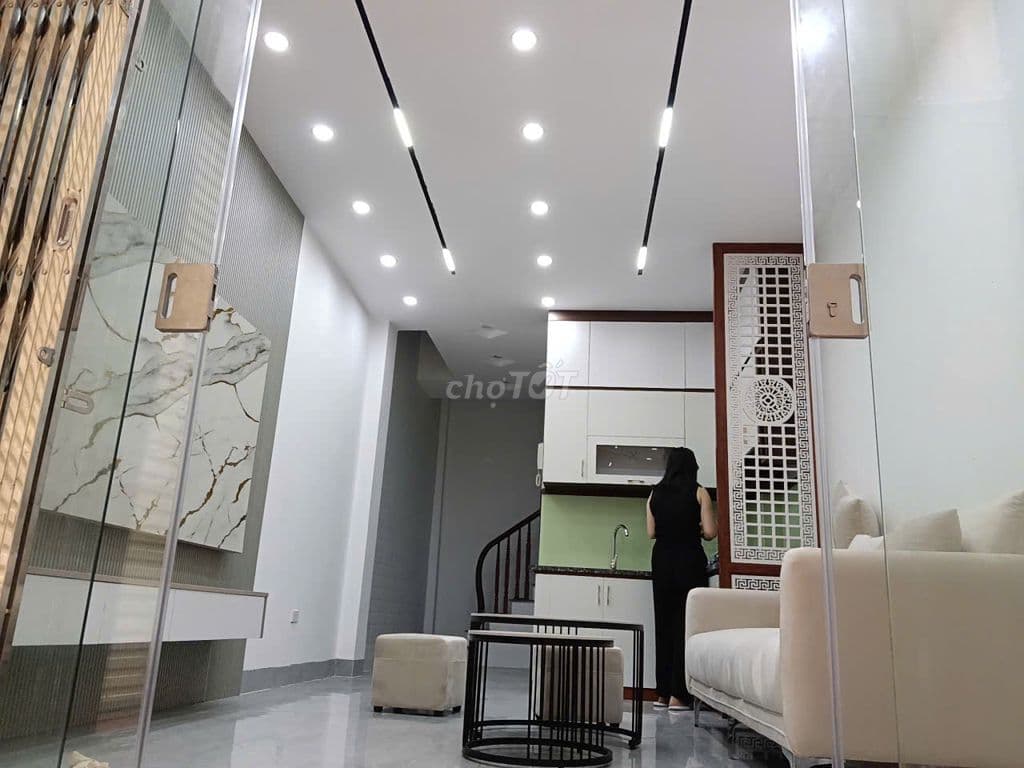 Bán nhà XaLa 6 tầng thang máy giá 8,2 tỷ