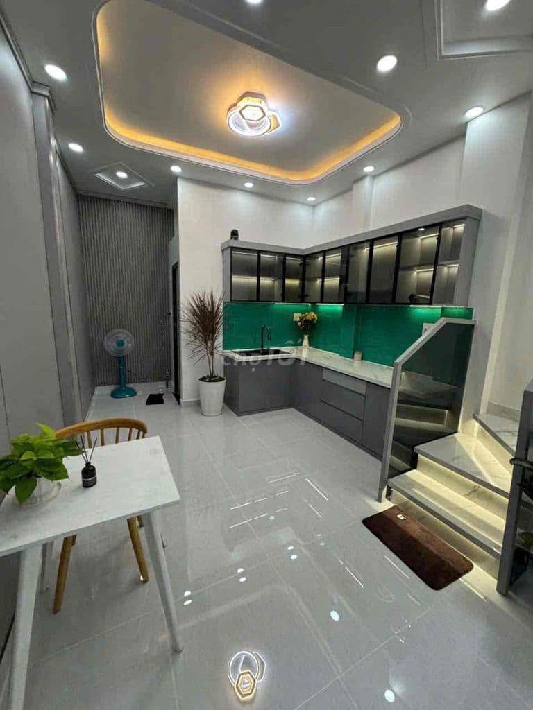 Nhà mới hiện đại. Khu ẩm thực Q6. Hẻm dân trí cao an ninh yên tĩnh - Ảnh 3