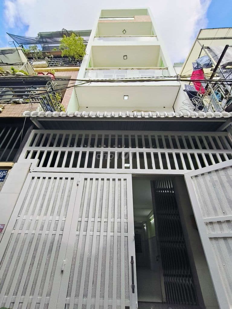 Căn Hộ DV Ngay Tên Lửa 4x15,5 Tầng 10PN 10WC Tự Khai Thác 30Tr.