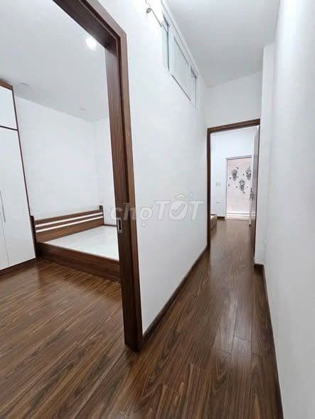 bán nhà 5 tầng Cầu Giấy mới full nội thất - Ảnh 3