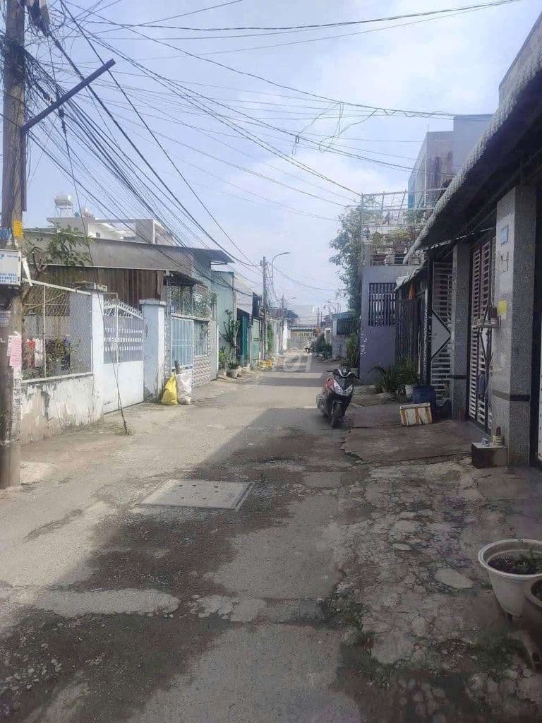 Bán đất 3 tỷ dt 75m2 sổ riêng Bình Tân - Ảnh 2