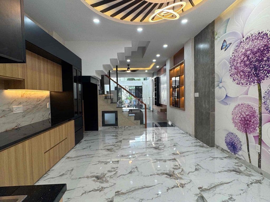 BÁN NHÀ MT Đường rộng 12m, Đặng Thuỳ Trâm, 3 Tầng, 5x18, gần Công Viên - Ảnh 2