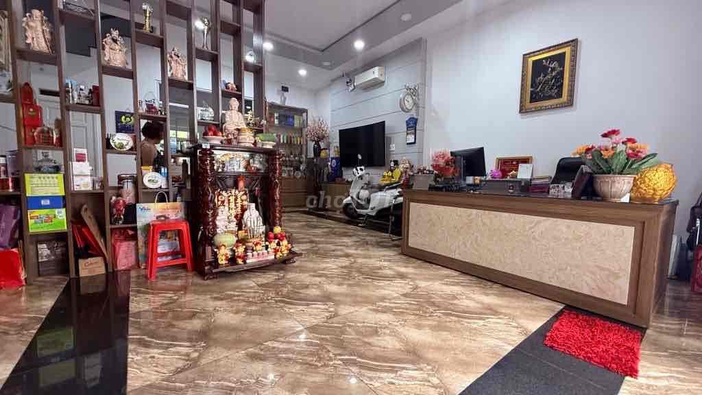 MT NGUYỄN HỒNG ĐÀO , NGANG 6.2M , THANG MÁY XỊN XÒ - Ảnh 3
