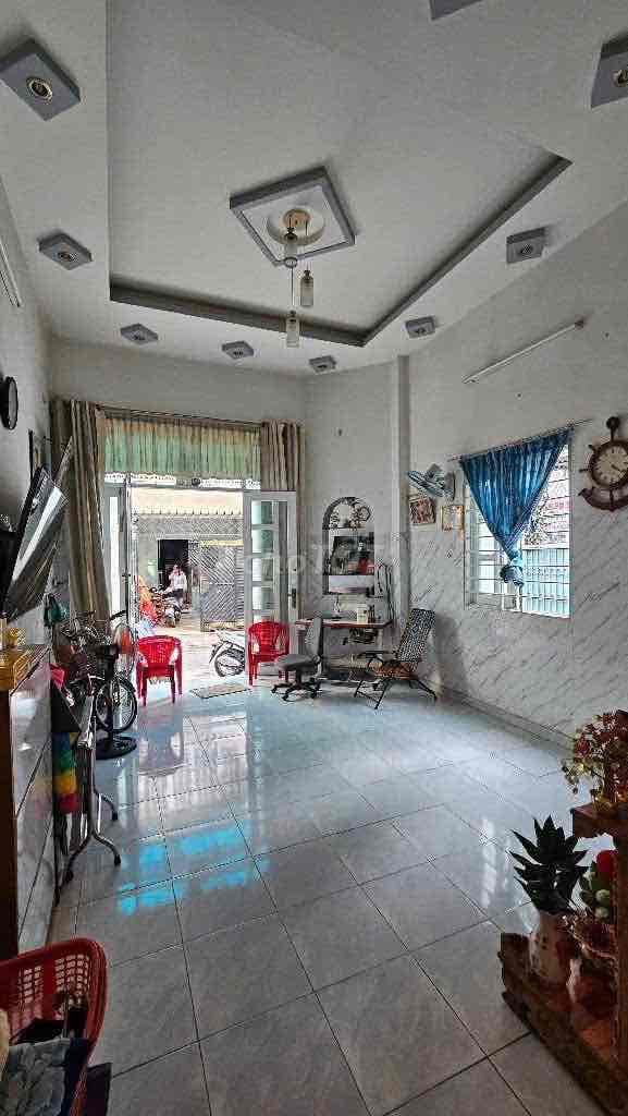 GÓC 2 MẶT TIỀN KHÔNG LỘ GIỚI – 4.5 x 17M – 75M2 – 3 TẦNG – 7PN – ĐƯỜNG