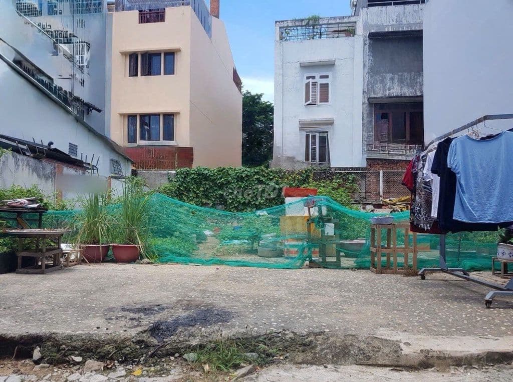 Đất Hoàng Diệu 2, ngay sát ĐH Ngân Hàng, giá 5,5 tỷ.