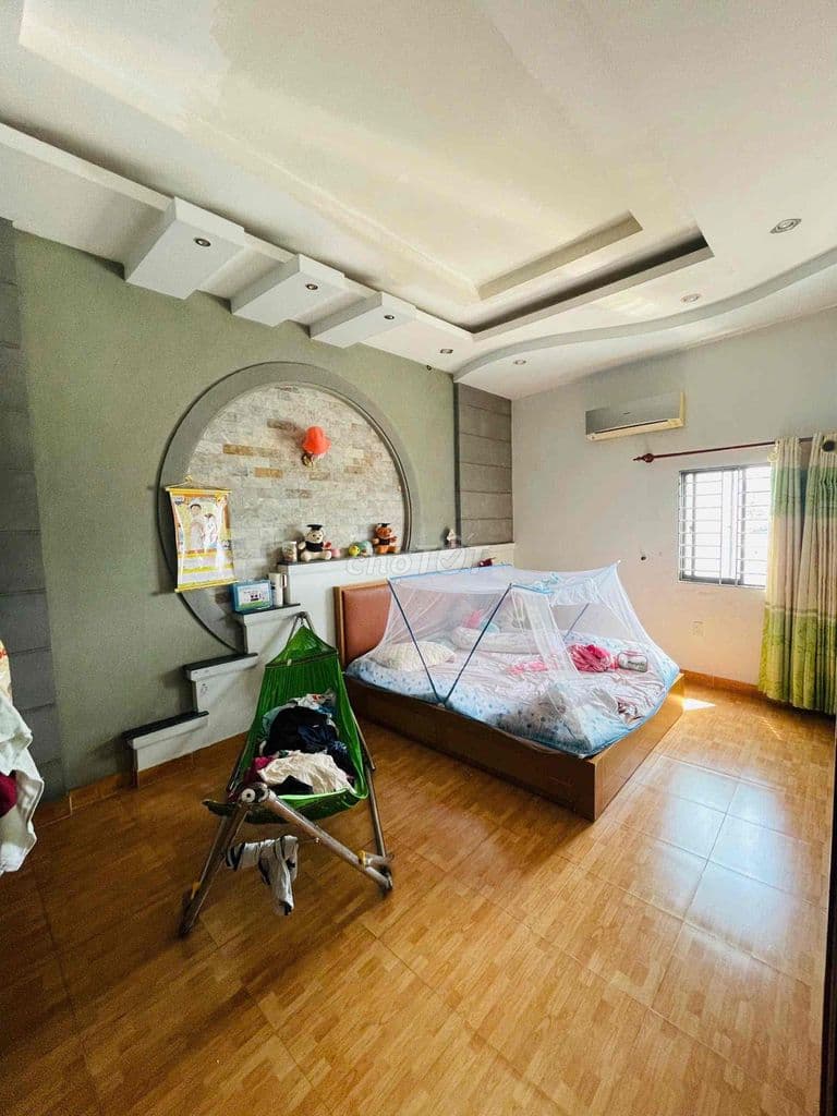 Bán nhà 1 trệt 2 lầu 5x17m hẻm xe hơi gần trường Hoa Lư XLHN Q.9 - Ảnh 2